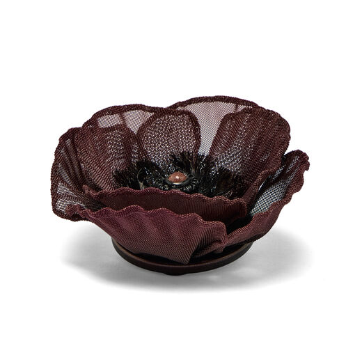 Poppy mesh brooch by Sarah Cavender